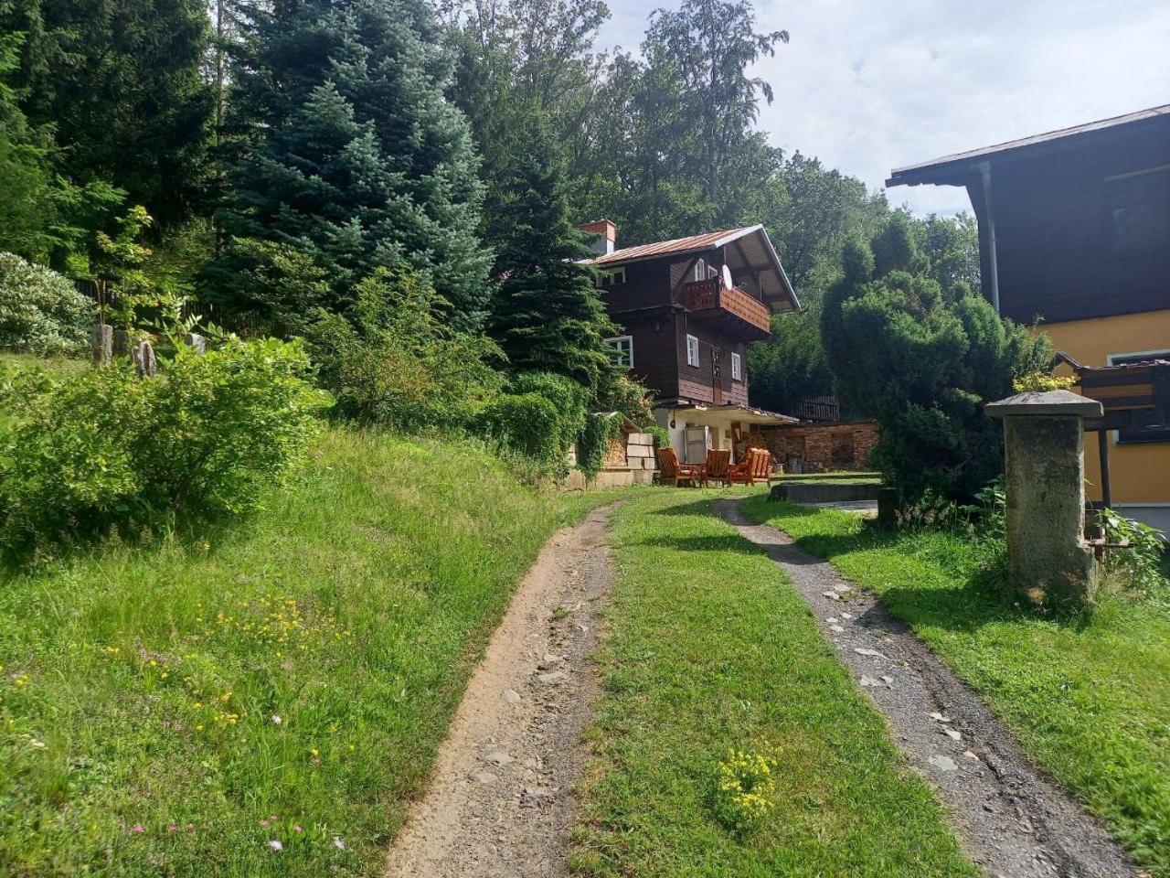 Penzion Na Vysluni Ceske Svycarsko Jiřetín pod Jedlovou Esterno foto